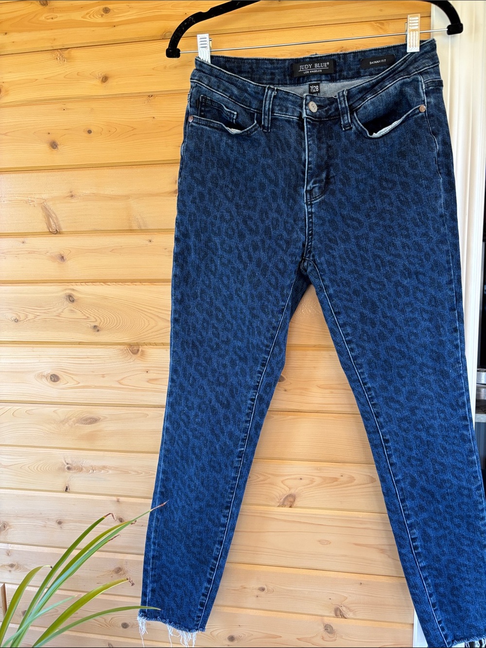 Judy Blue Blue Leopard-Print High-Rise Skinny Jeans